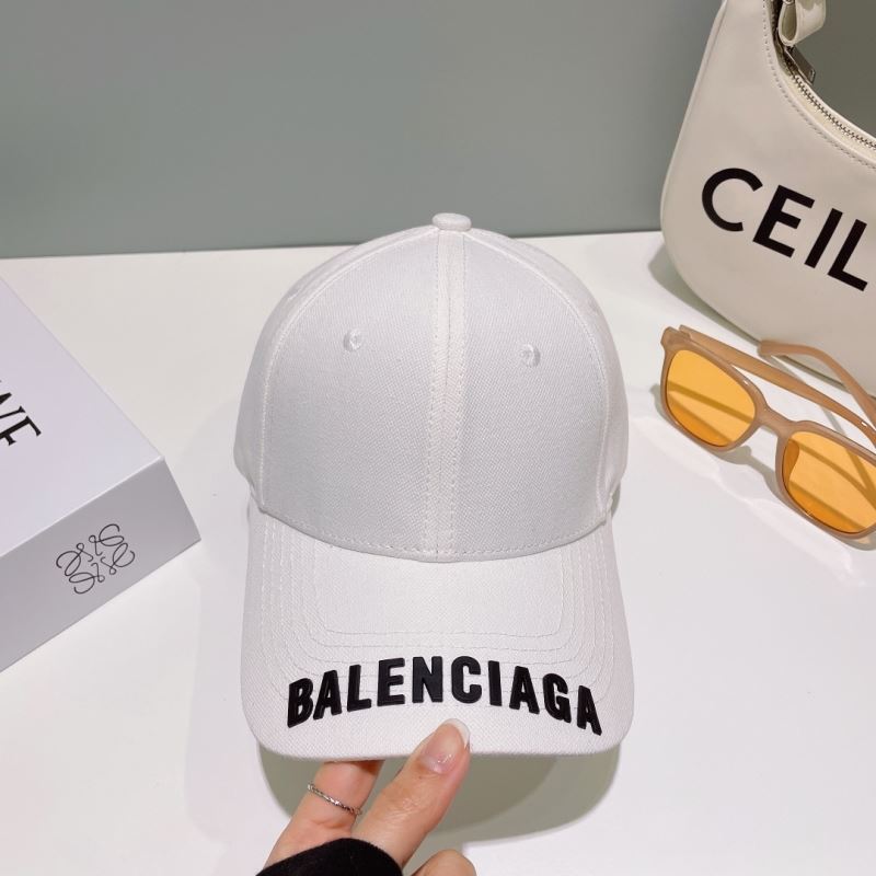 BALENCIAGA